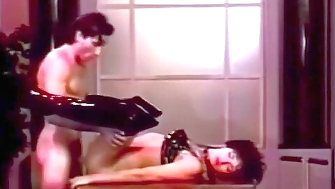 Old man fucks a babe in a pair of boots for her pleasure