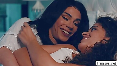 horny teen girl stepdaughter got her pussy fucked and licked 3