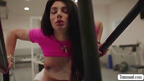 Big ass brunette with big tits is getting railed in the gym