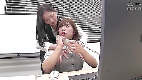 Japanese lesbian diary with her girl and her Honda mojomoi