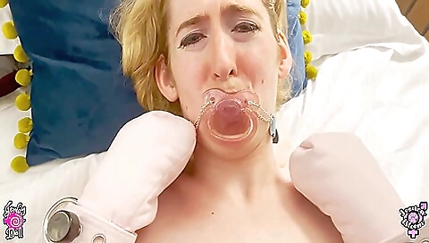 Big booty babe gets banged from behind by a young boy